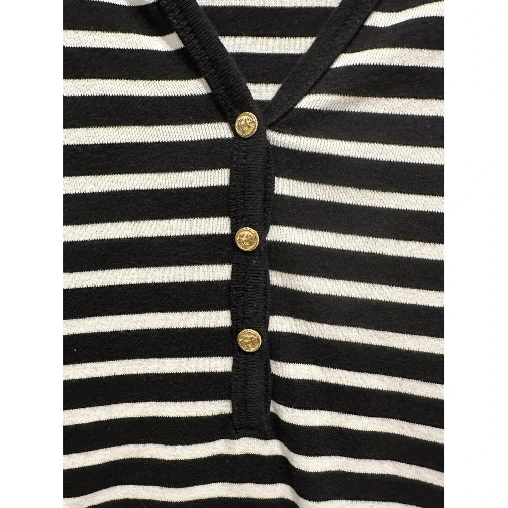 J.‎ CREW Perfect Fit Black & Cream 3/4 Sleeve Buttoned V-neck; Size XS